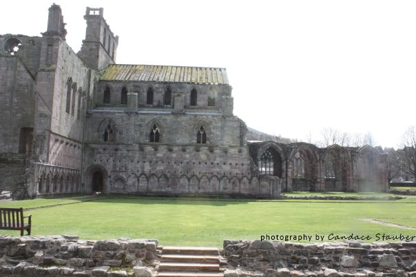 melroseabbeyghost-untouched