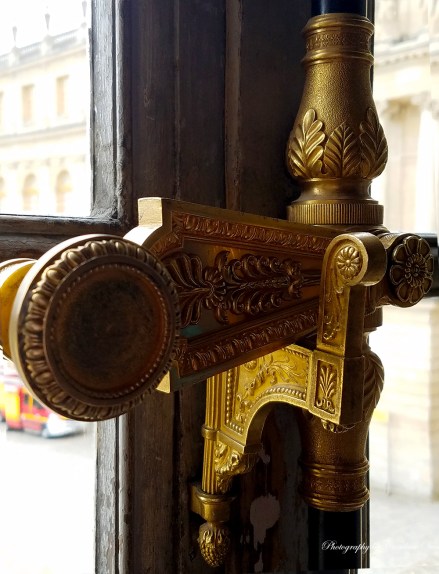 20160414_versailleg_windowhardware