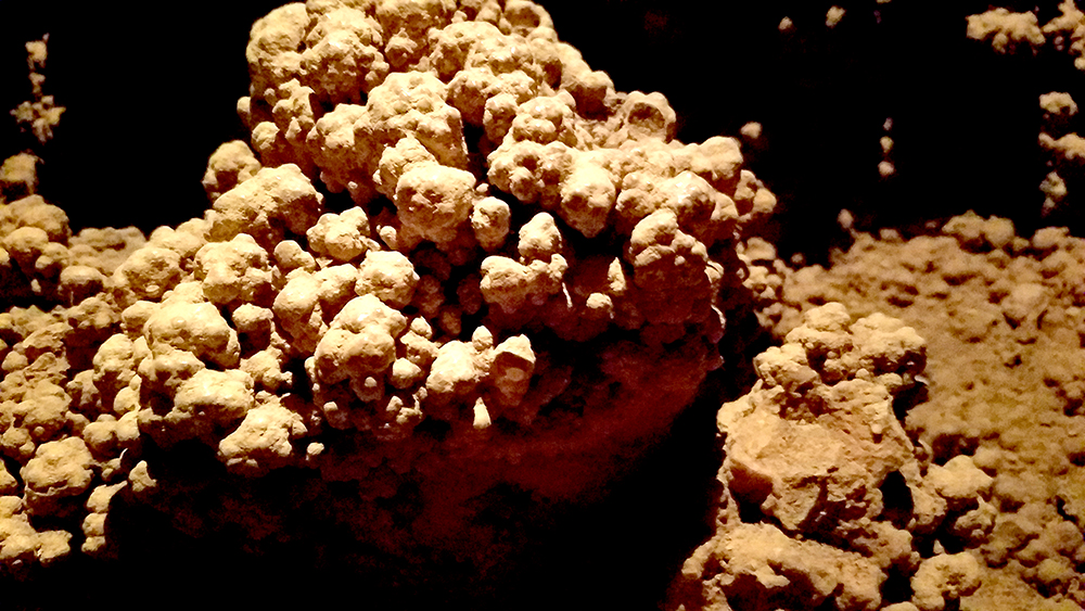 20161119_popcorn-stalamites2