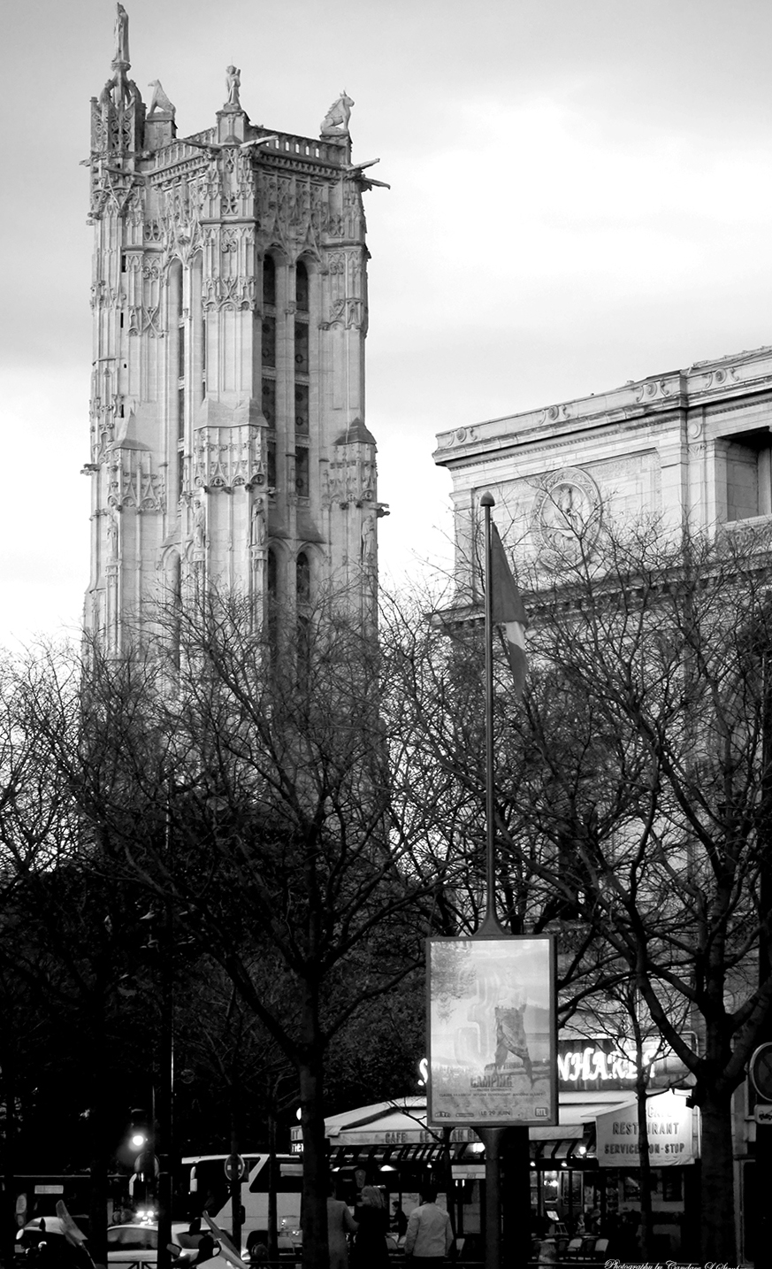 monotone-paris-4-1500