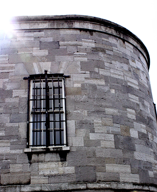 repunzelswindowireland20090407_58-800