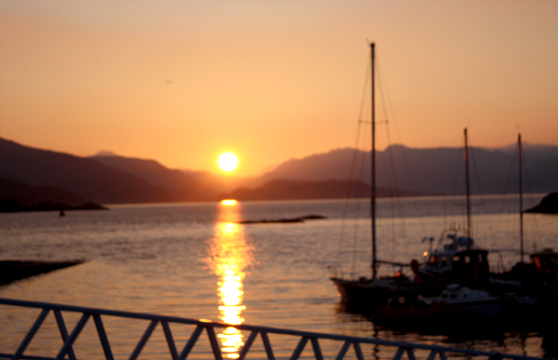 A Photo a Week Challenge: Golden&nbsp;Hour