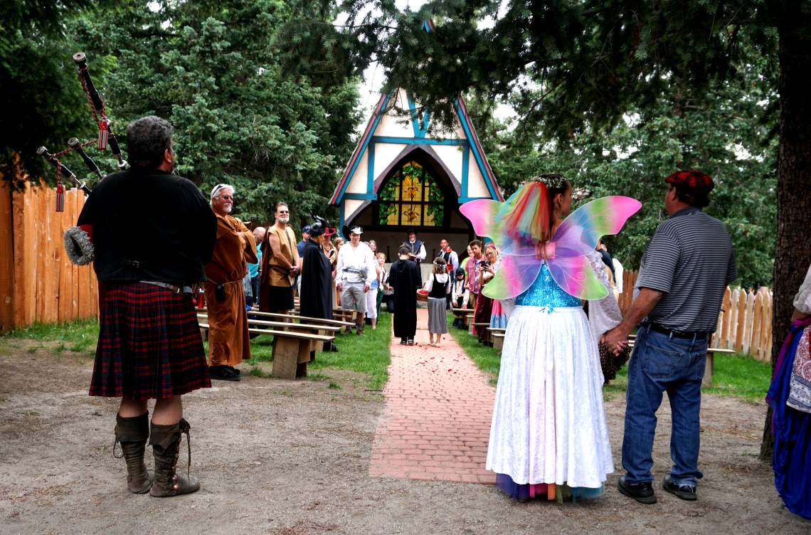 RenaissanceWeddingDSC01102