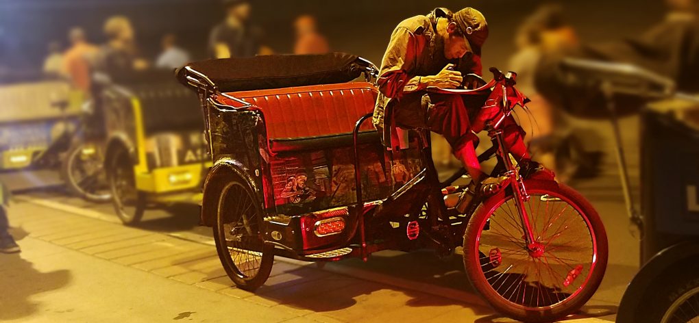 Daily Post Weekly Photo Challenge: Waiting