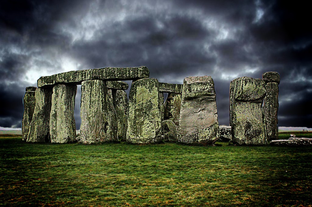 Tuesday Photo Challenge –&nbsp;Stones