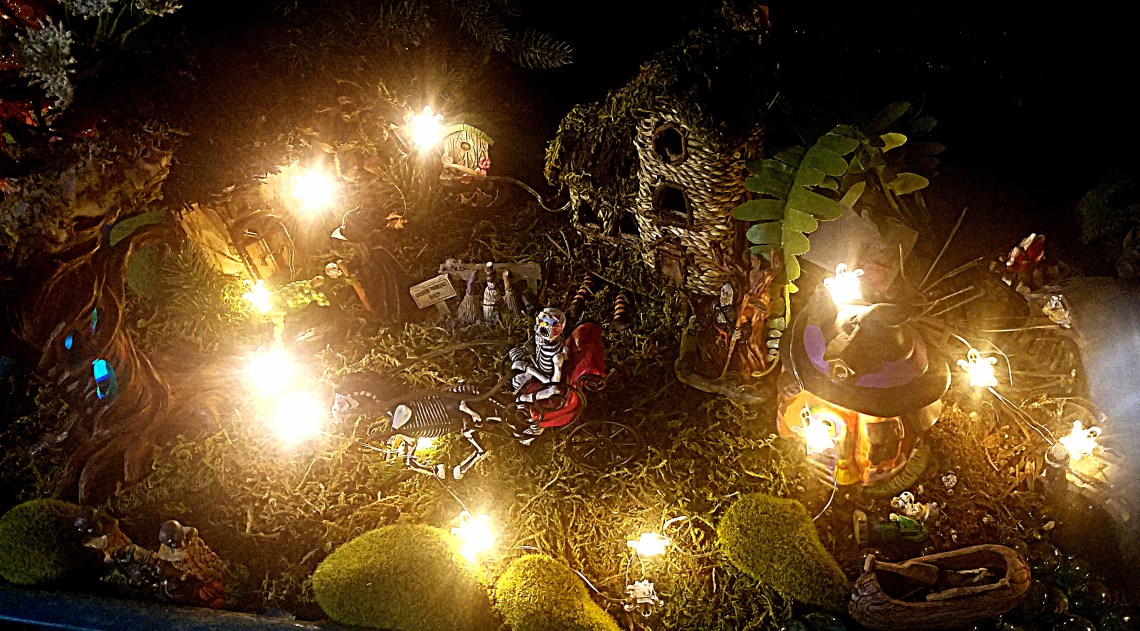 00-HalloweenFairyGarden-20171020_211452_A