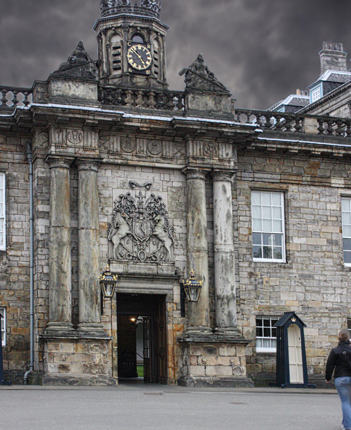 00-StirlingCastleThroneRoom20090406_155_A