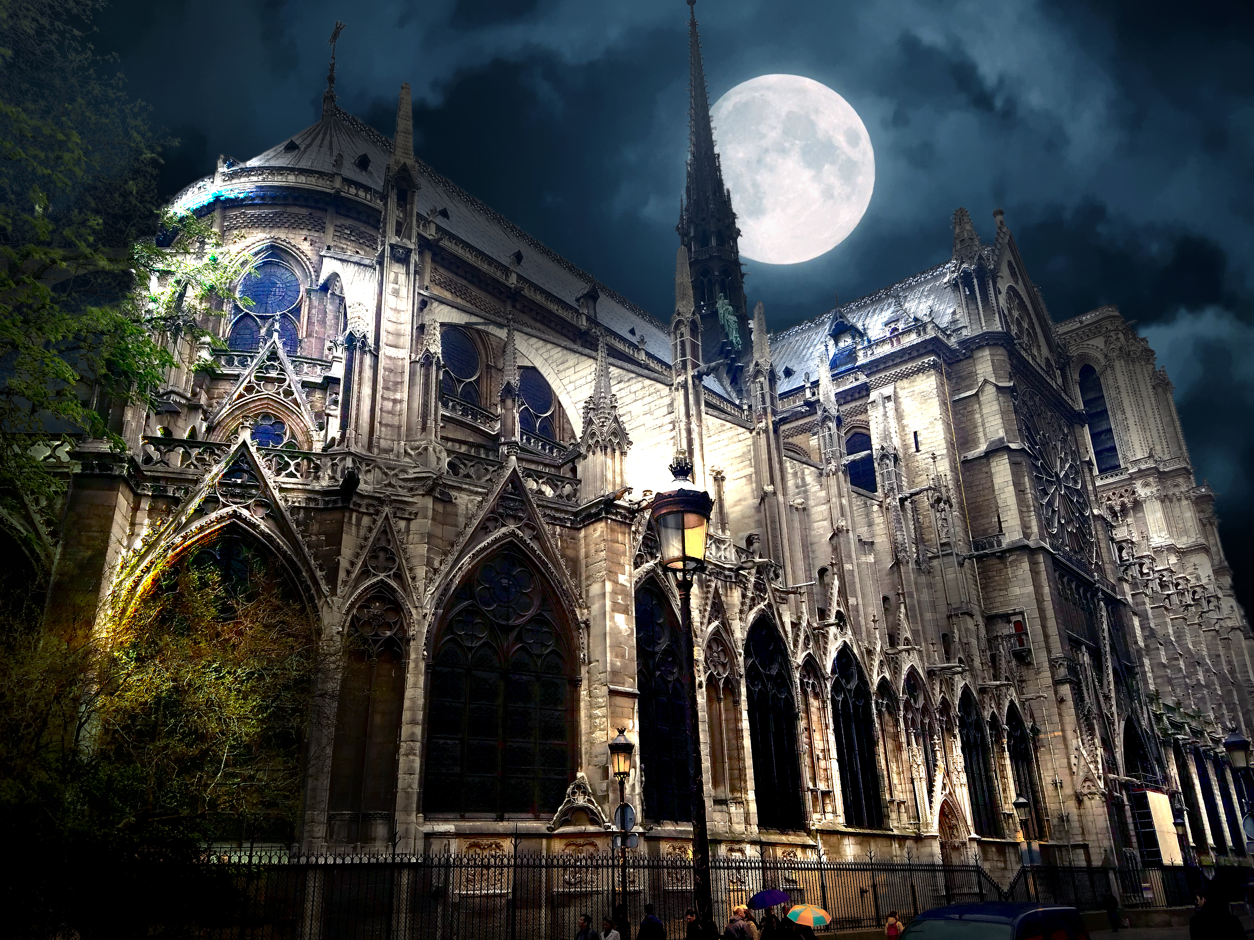 20160409_NotreDame_001-night