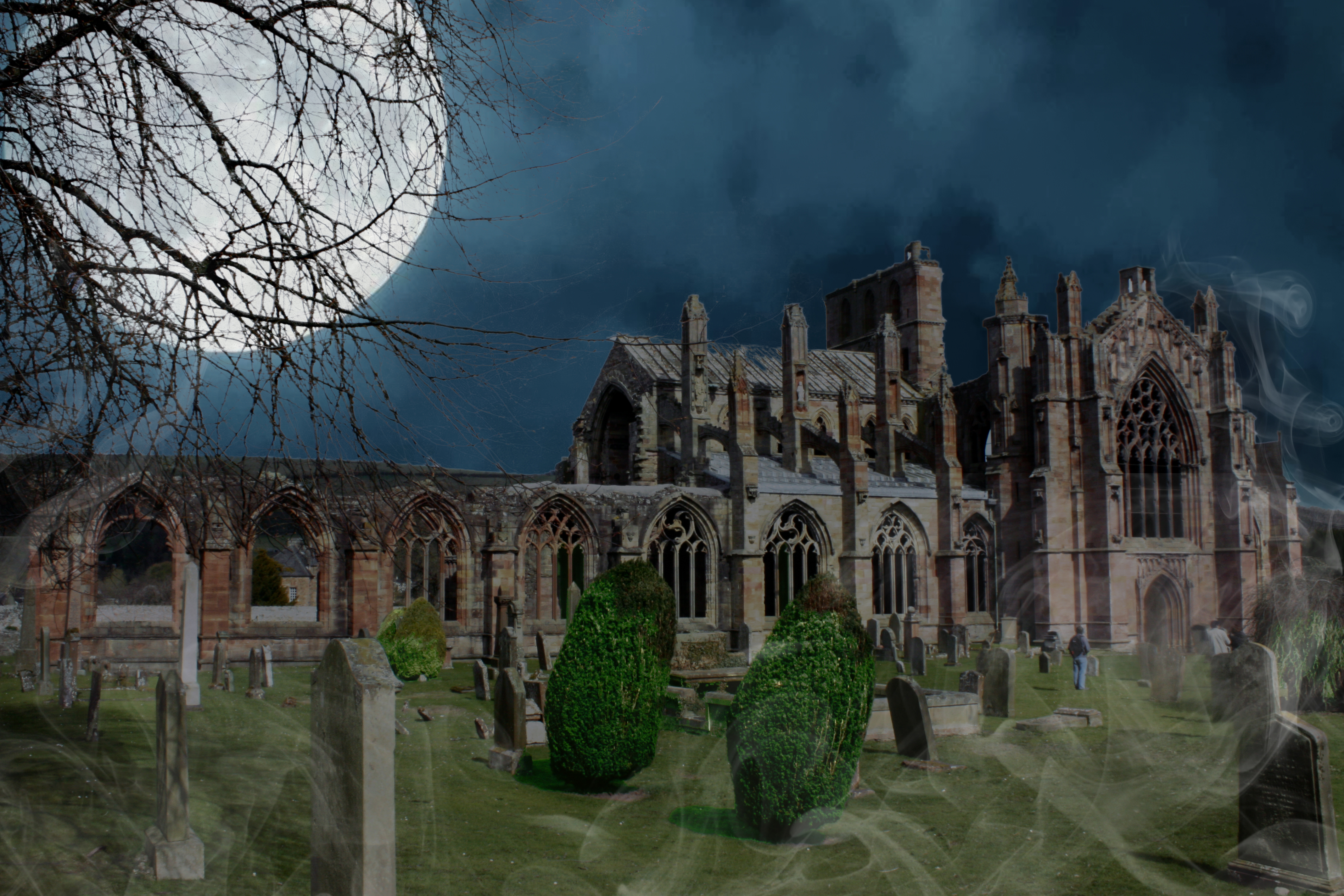 MelroseAbbeyGraveyard-Night2