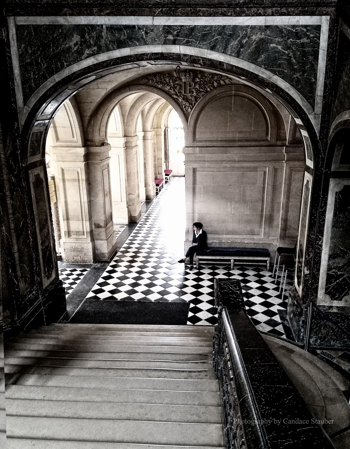 VersailleDoorways20160414_155733_monochrome