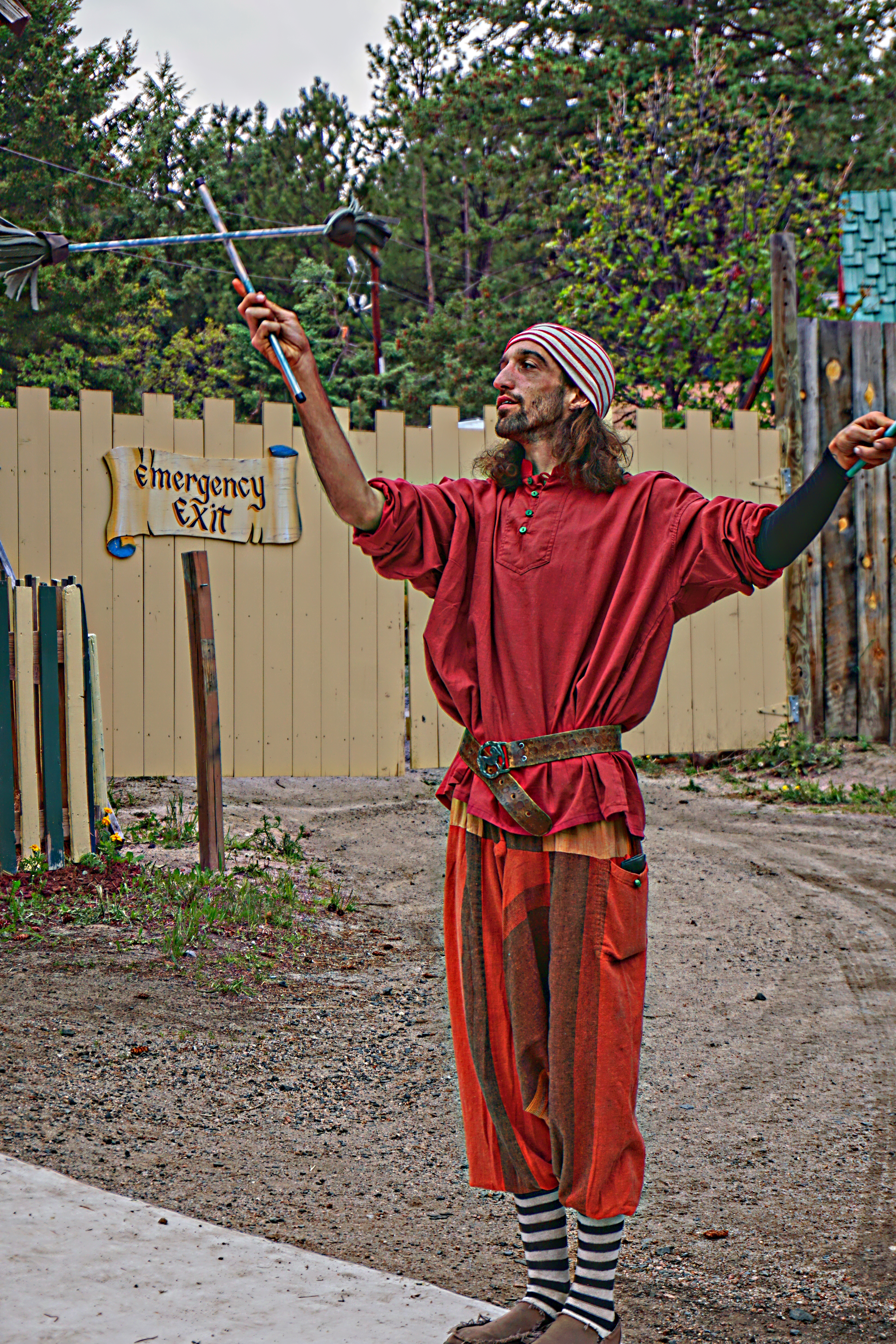 00-03-mohogany-2017RenFair-01042A