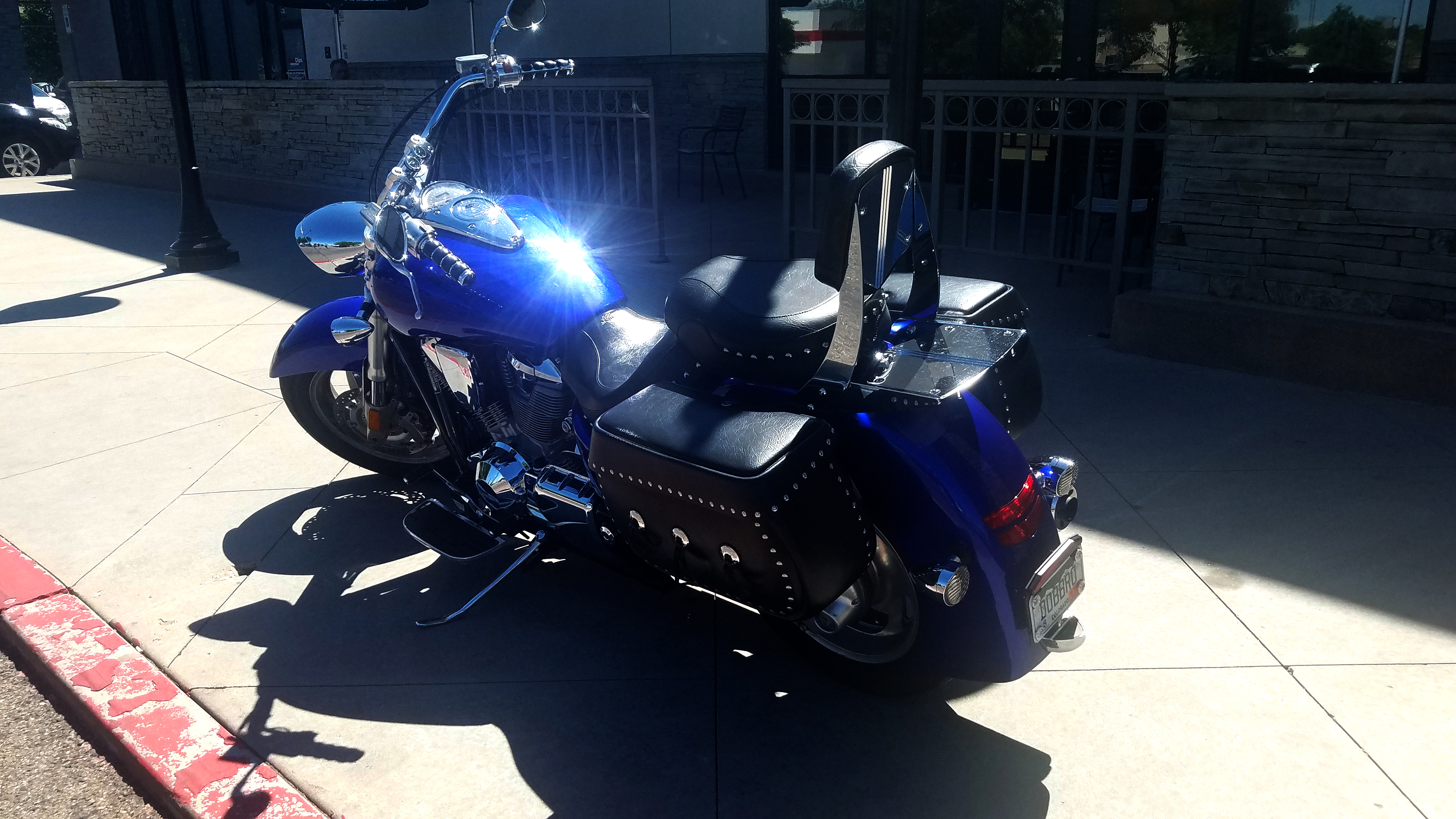 00-05-indigo-35157401393_