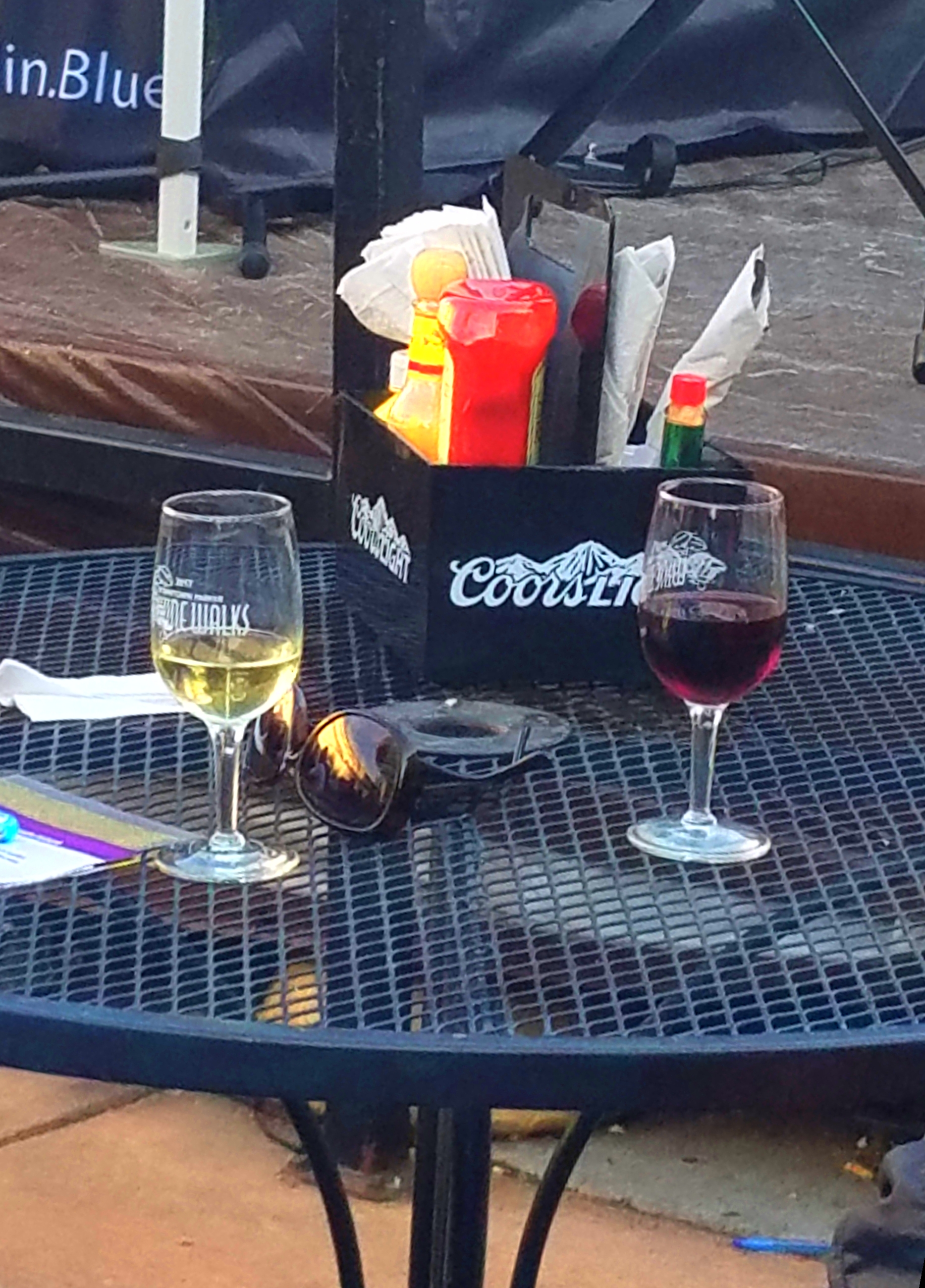 00-winewalk-20170623_191005A