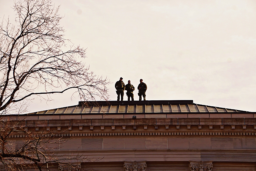 00-WomensMarchGuardians-DSC04062_900