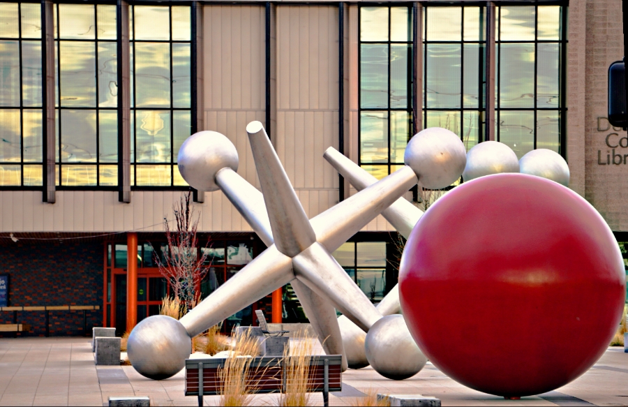 Cee’s Odd Ball Photo&nbsp;Challenge