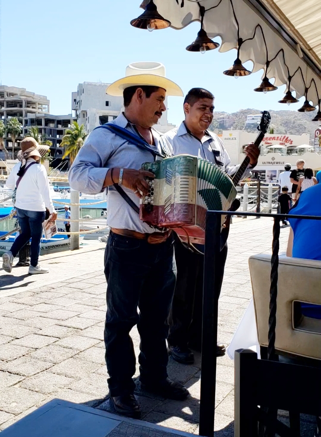 00-CaboSerenade-20180403_153443A900