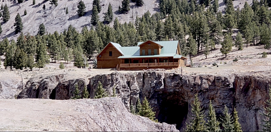 00-CliffHouseCave-20180411_114729_A900