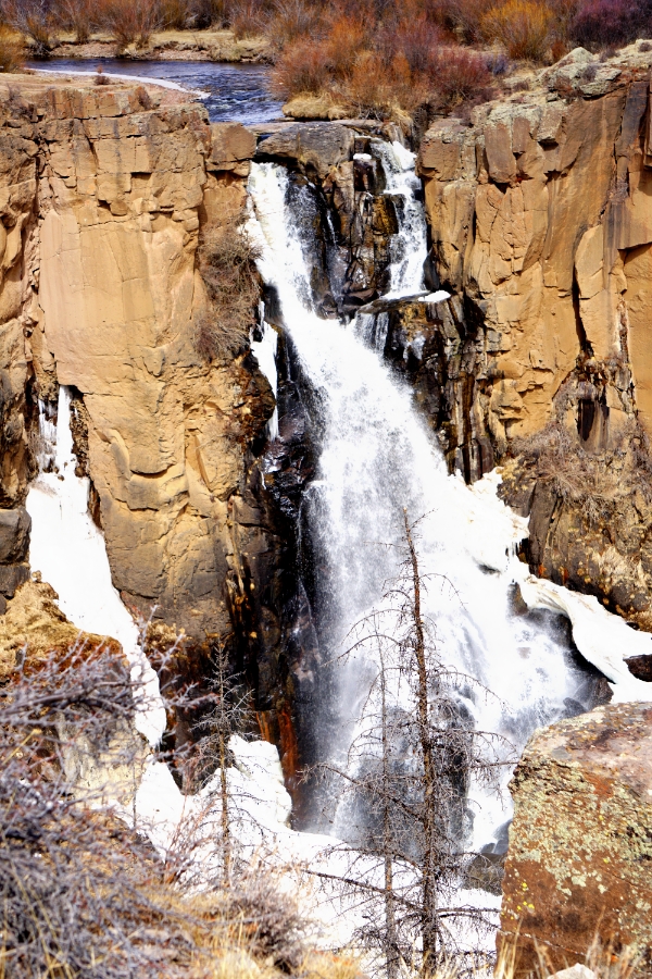 00-CreedeWaterfall-DSC05217_A900