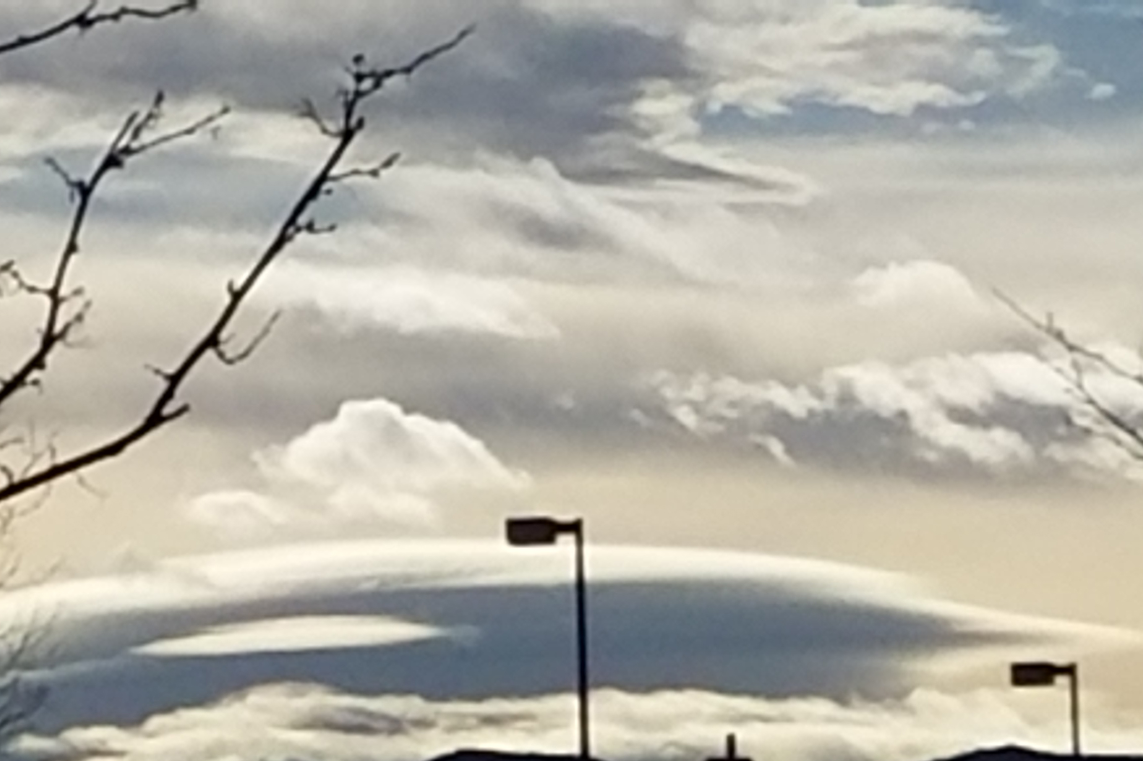 00-Lenticular-clouds-20180113_145826_38777674105_o