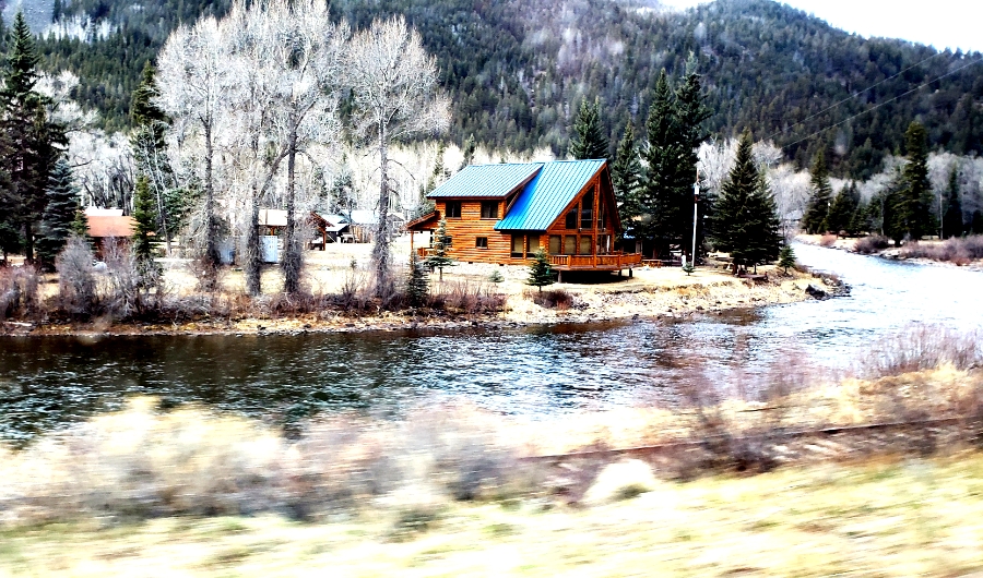 00-MountainDrive-RioGrandeRiver-20180413_103119_A900