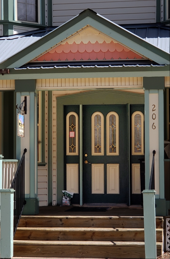 00-librarydoors-20180411_140007_39612991190_A900