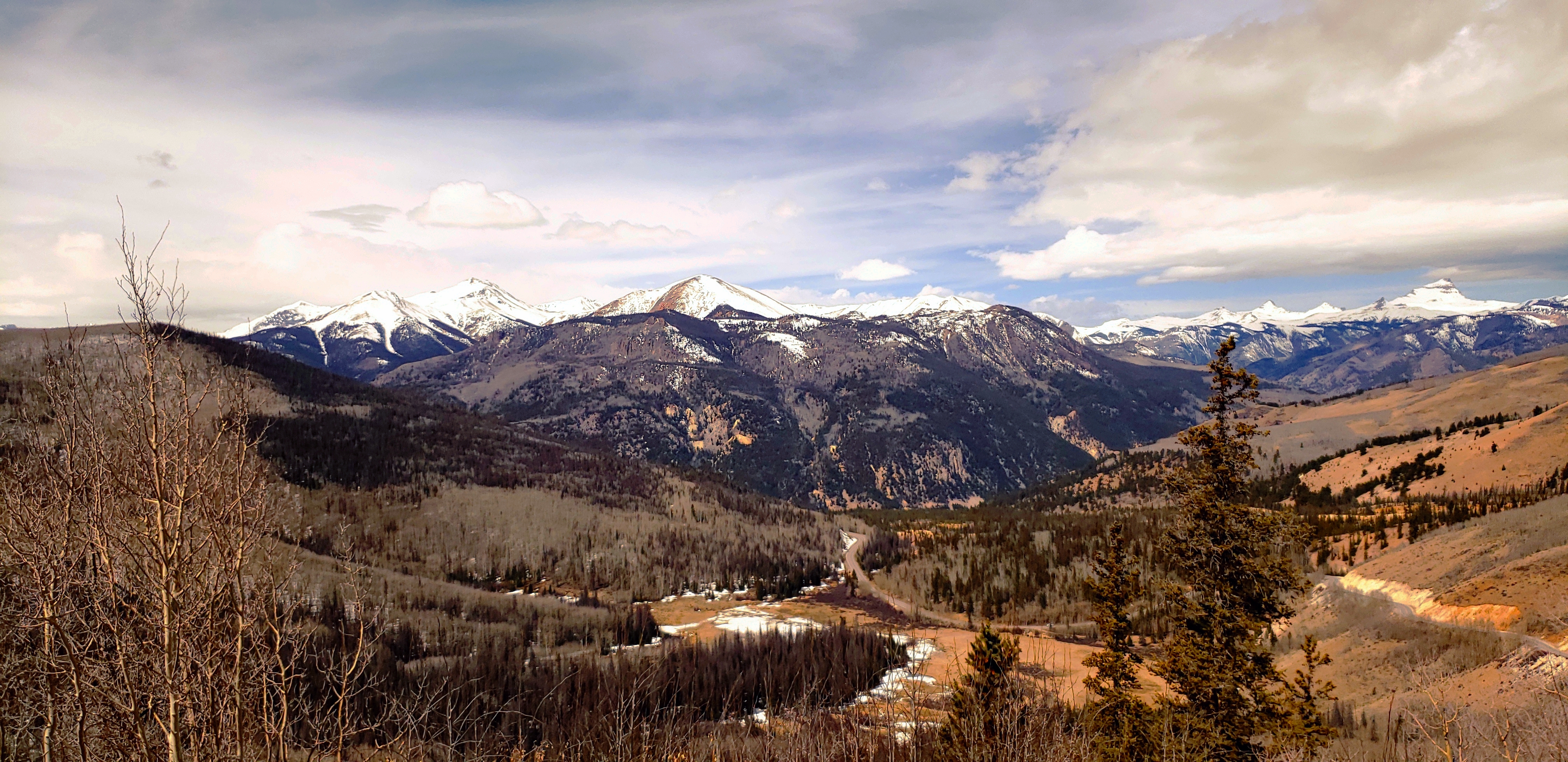 00-MountainRange-colorado-20180411_111757_40707671154_A