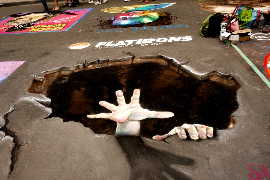 00-chalkart-3D-hand-DSC05619_A900