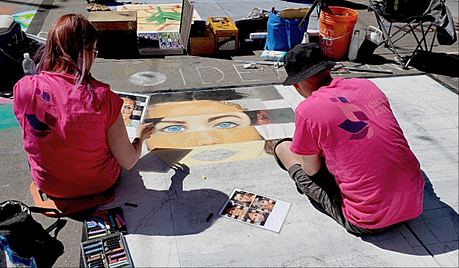 00-ColoringWithinTheLines-20180602_155155_28652849048_A900