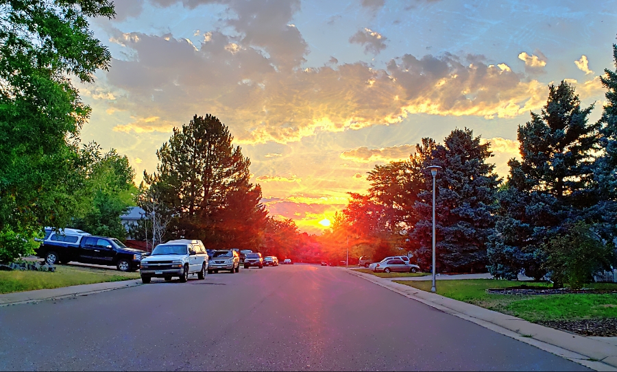 00-neighborhood-sunset-28614309447A900